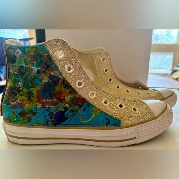 Converse Gold Leather with Custom leather panels painted by Annie Chajin. OOAK - Picture 5 of 11